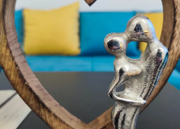 Apartment Cozy Enchanted Story - Sara