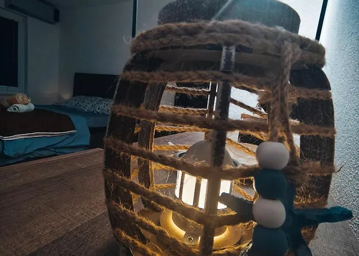 Apartment Cozy Enchanted Story - Sara