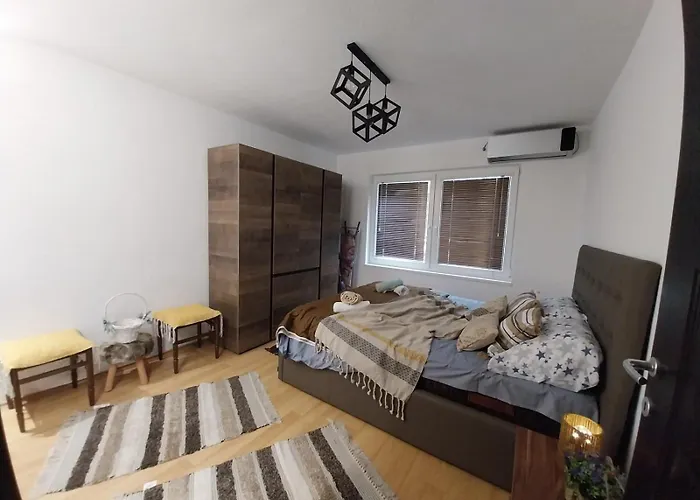 Cozy Enchanted Story - Sara Apartment Skopje