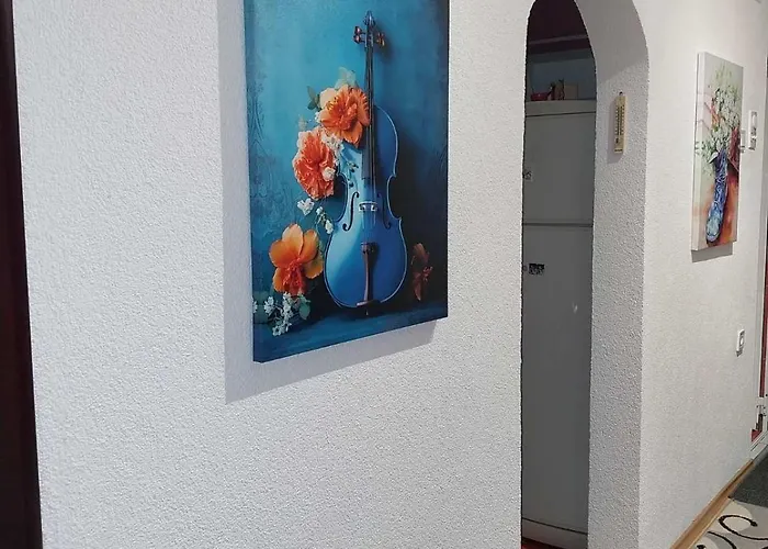 Apartment Cozy Enchanted Story - Sara