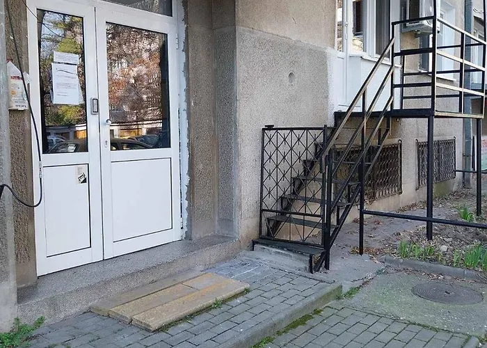 Cozy Enchanted Story - Sara *